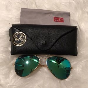 Ray ban aviators